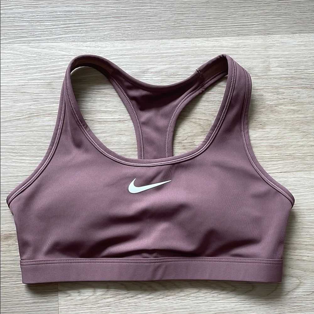 Nike Swoosh Medium Support Sports Bra